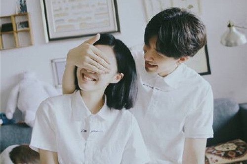 擺攤糖果小鋪賺錢(qián)嗎
